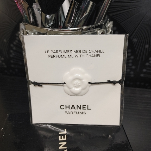 CHANEL Jewelry - Chanel camellia white bracelet